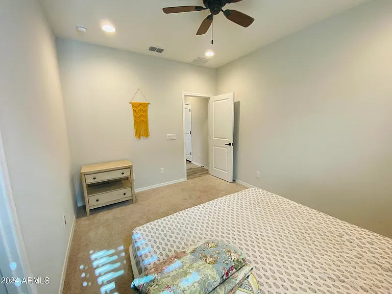 8928 W Missouri Ave — Photo 10