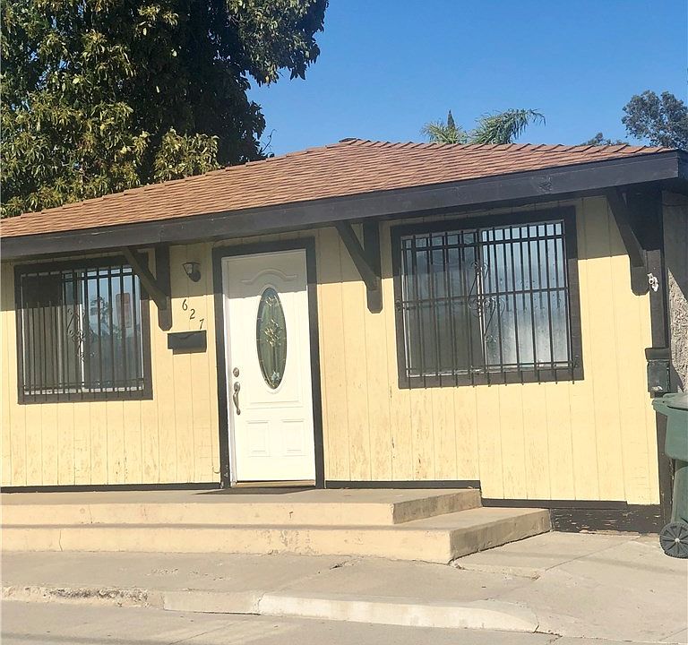 1st image of 627 Ramona Ave