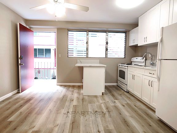 5th image of 2543 Kuhio Ave APT 202