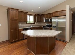 4998 55th Ave NW, Rochester, MN 55901