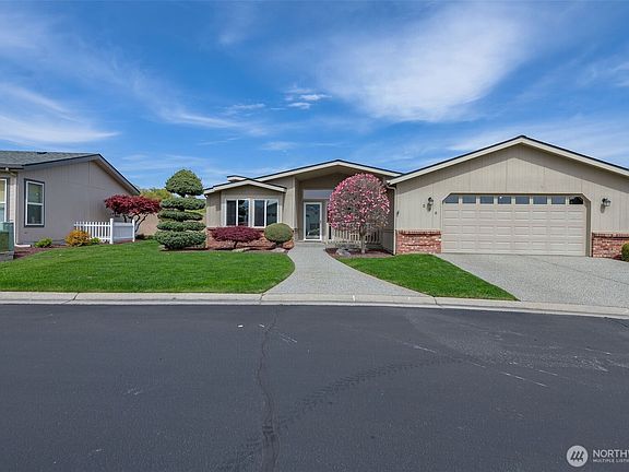 4th image of 586 Canyon Drive #70