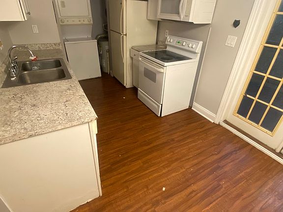 4th image of 1236 Continental Ct