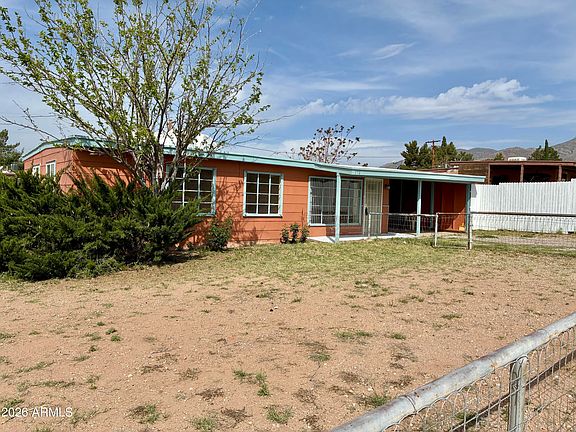 4th image of 130 COCHISE Drive