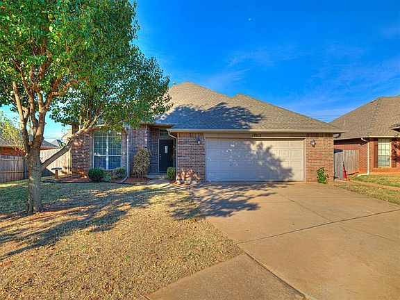 2nd image of 17013 Autumnwood Dr