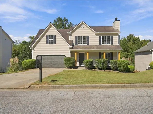 4457 James Wade Dr, Snellville, GA 30039