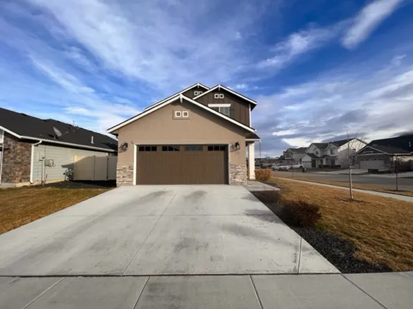 128 N Sevenoaks Ave, Eagle, ID 83616