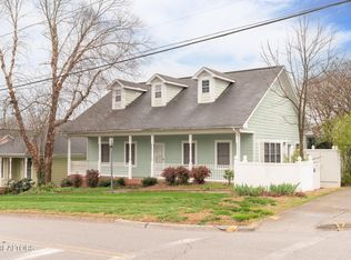 116 W Gettysburg Ave, Oak Ridge, TN 37830