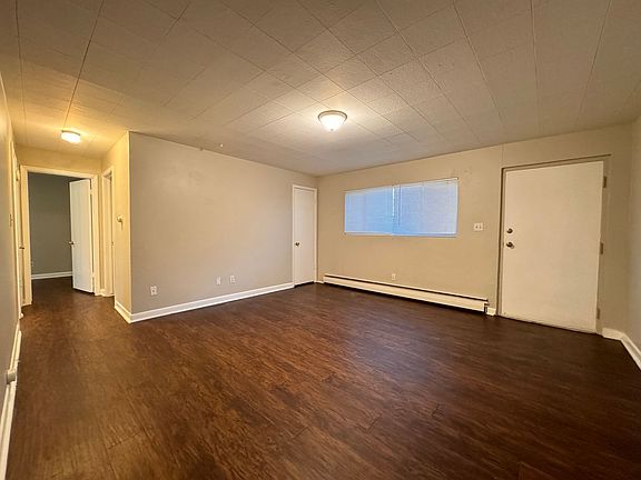 2nd image of 237 Bishop St