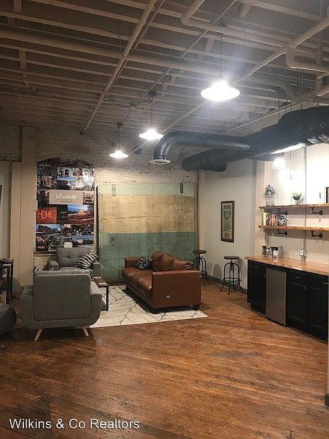 1st image of 315 Lynn St APT 202