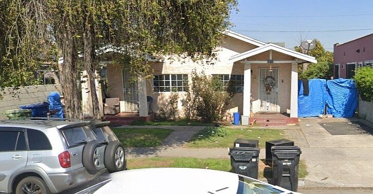 1st image of 1053 W Gage Ave