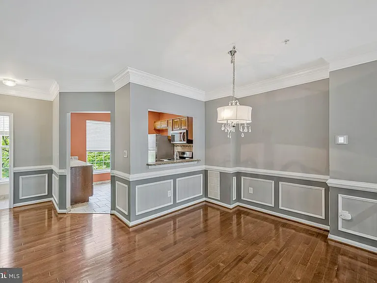 1815 Spanish Oak Ln — Photo 12