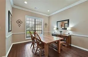 4902 Park Hampton Dr — Photo 4