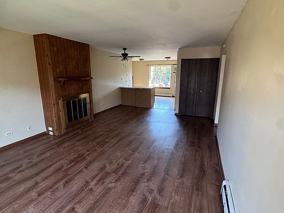 5th image of 2328 Century Point Ln APT D