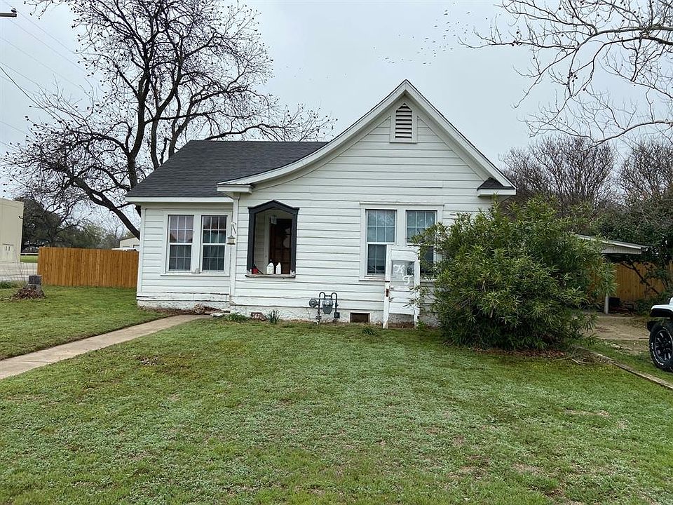 1st image of 303 E Grand Ave