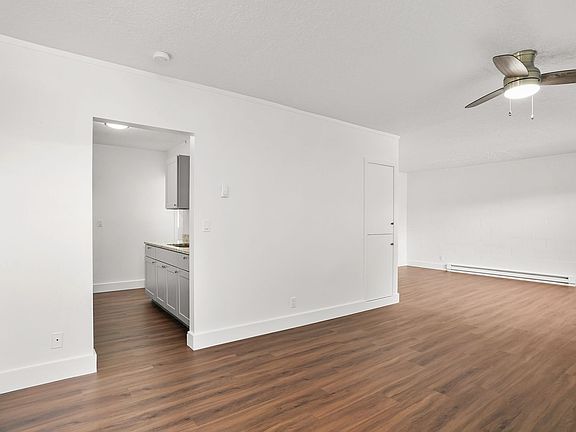 5th image of 177 SE 5th Ave APT A