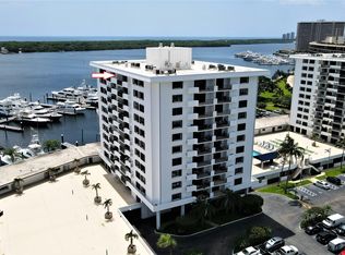 1208 Marine Way APT PENTHOUSE 8, North Palm Beach, FL 33408