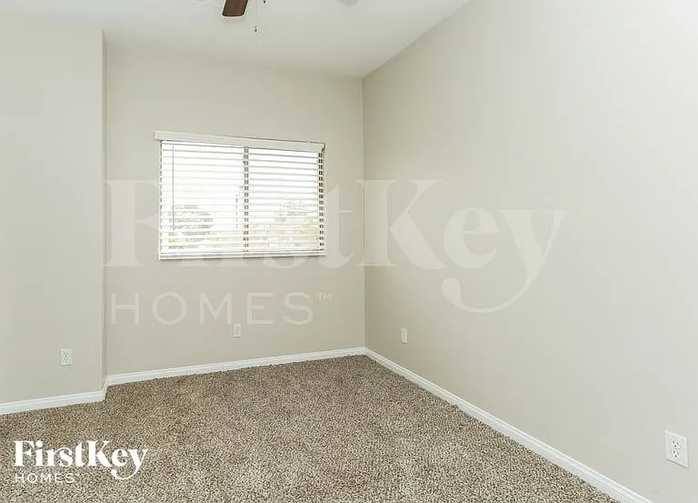 6857 N Campbell Rd — Photo 10