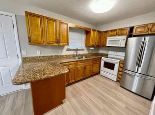 1643 E Hawaii Dr, Jacksonville, FL 32246