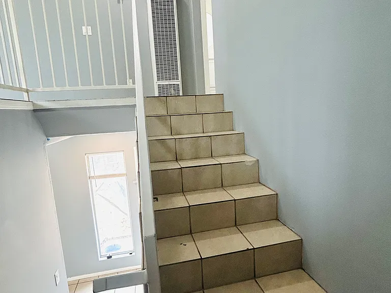 7846 Newman Ave #3C — Photo 13