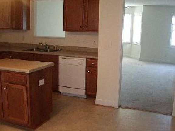 2nd image of 109 Blenheim Dr
