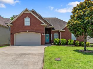 1386 Bruceton Dr, Clarksville, TN 37042
