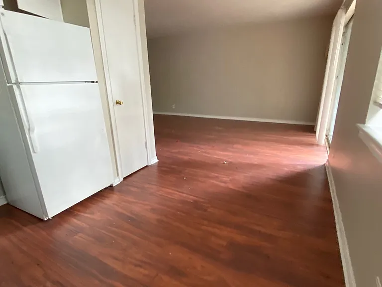5823 McCommas Blvd #A — Photo 12
