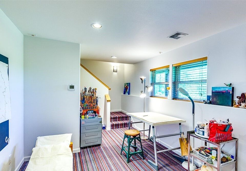 1st image of 28420 Einar Carlson Ln NE