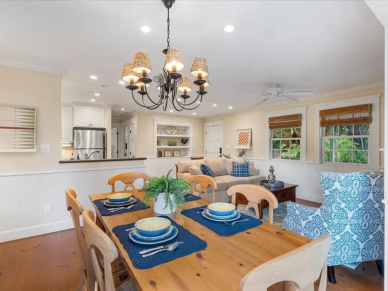 1615 Olinda Rd — Photo 11