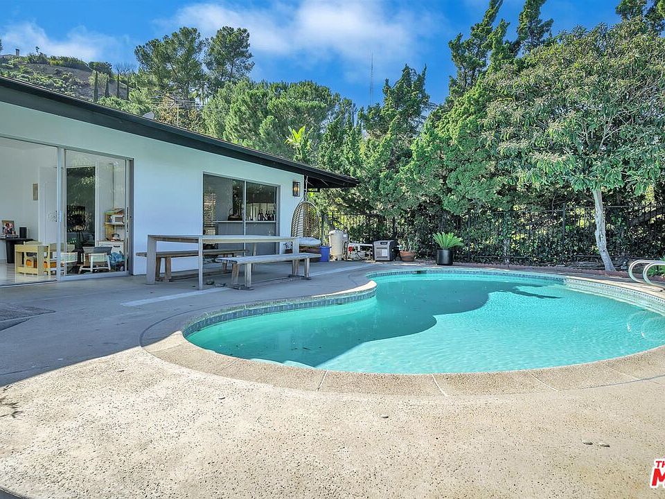 2660 Charl Pl Los Angeles, CA, 90046 Apartments for Rent Zillow