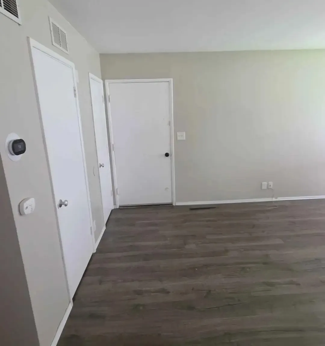 2 bed, 800 sqft, $1,750 — Photo 3