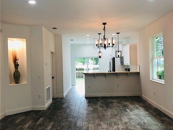 4th image of 8505 N 47th St