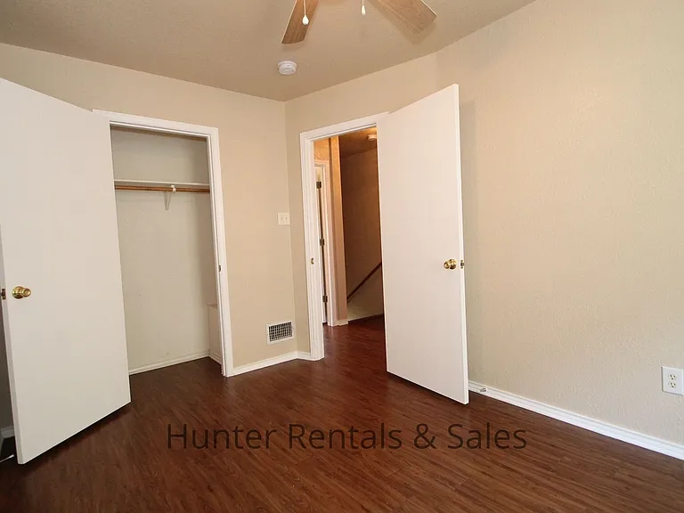 4206B Deek Dr — Photo 15