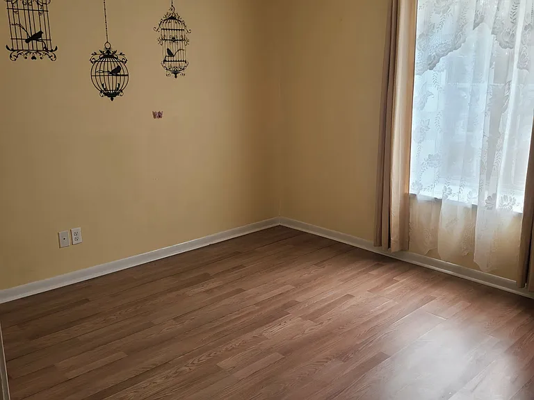 3rd Bedroom/Office