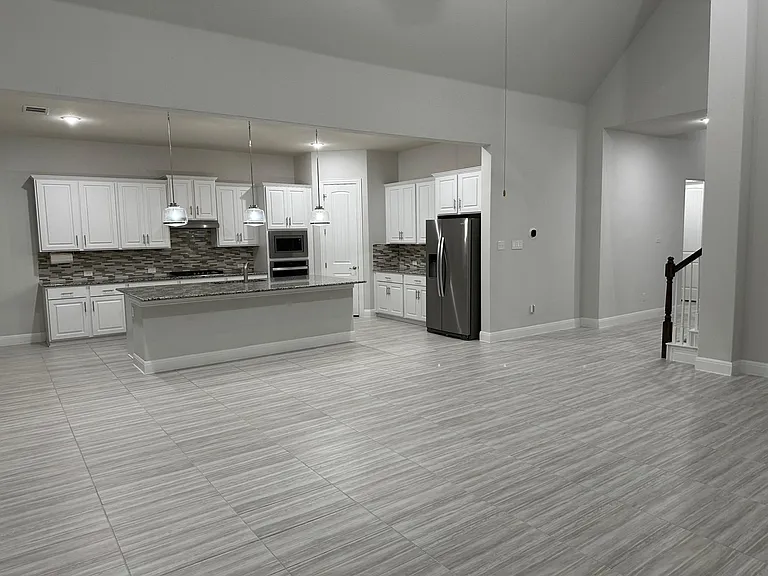 865 Spinnaker Loop — Photo 30