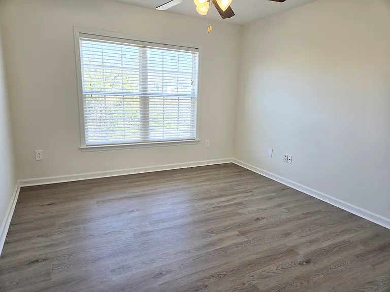 9657 Islesworth Way — Photo 14