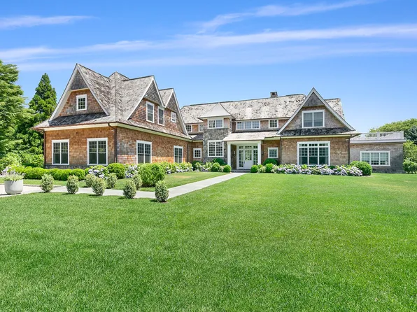 41 Harvest Ln, Bridgehampton, NY 11976