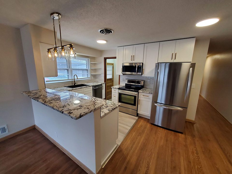 1st image of 6227 Xerxes Ave S