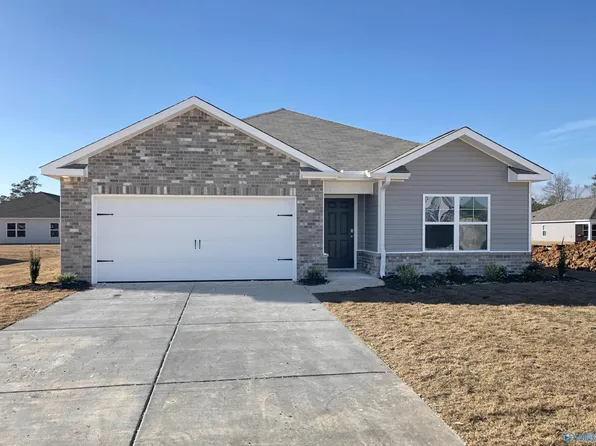 127 Syd Rd, Owens X Rds, AL 35763