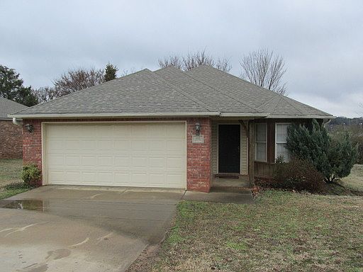 1st image of 1103 N 8th St