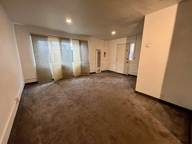 2142 K St — Photo 8