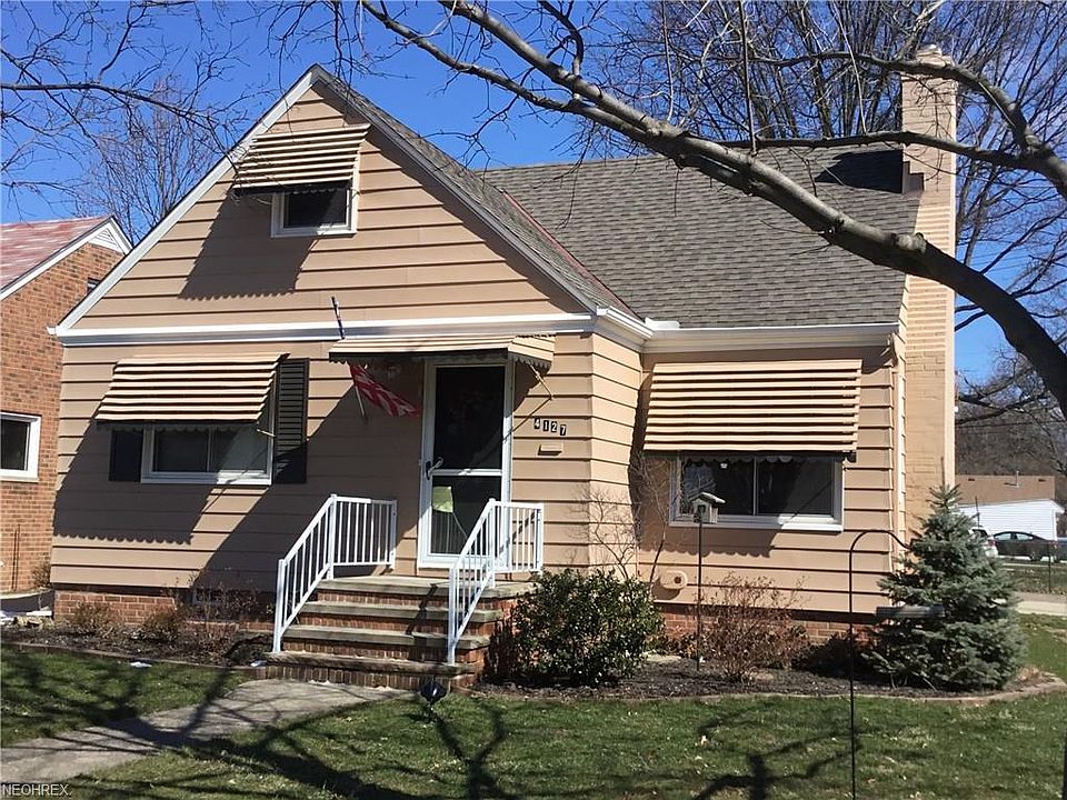 1st image of 4127 W 222nd St