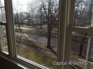 2140 Yale Blvd, Springfield, IL 62703