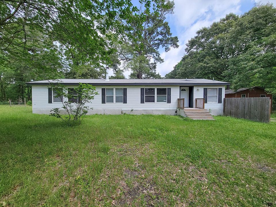 1st image of 20284 Forest Woods Ln