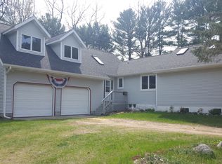 2200 S 32nd Ave, Shelby, MI 49455