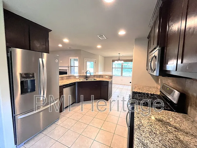 4901 SW Energy Ave — Photo 8