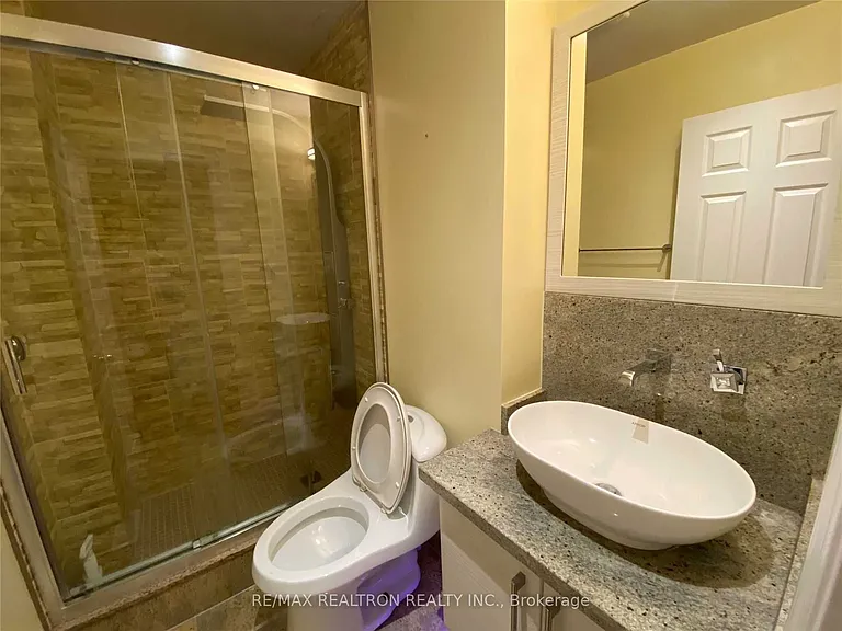 38 Bayberry Cres — Photo 14