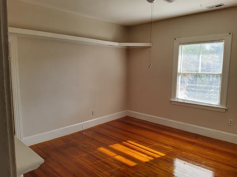 1022 W Market St #35 — Photo 5