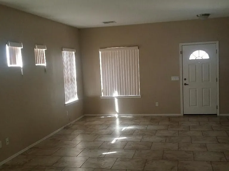 6621 W Shaw Butte Dr — Photo 11
