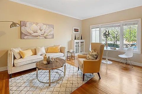 1st image of 1767 Euclid Ave APT 2