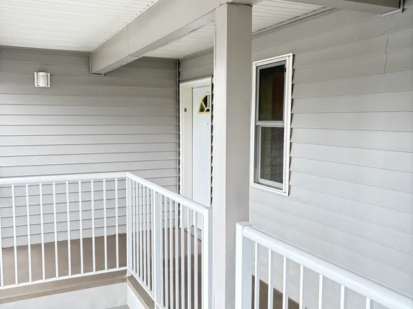 13035 1st Ave S, Seattle, WA 98168